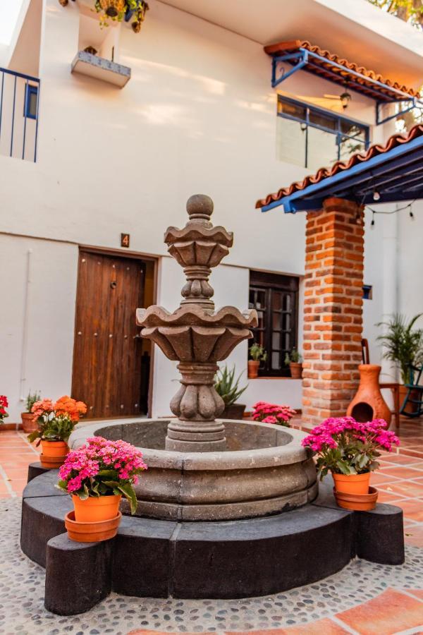 Casa De Hospedaje -La Abadia De San Pedro Guadalajara Luaran gambar