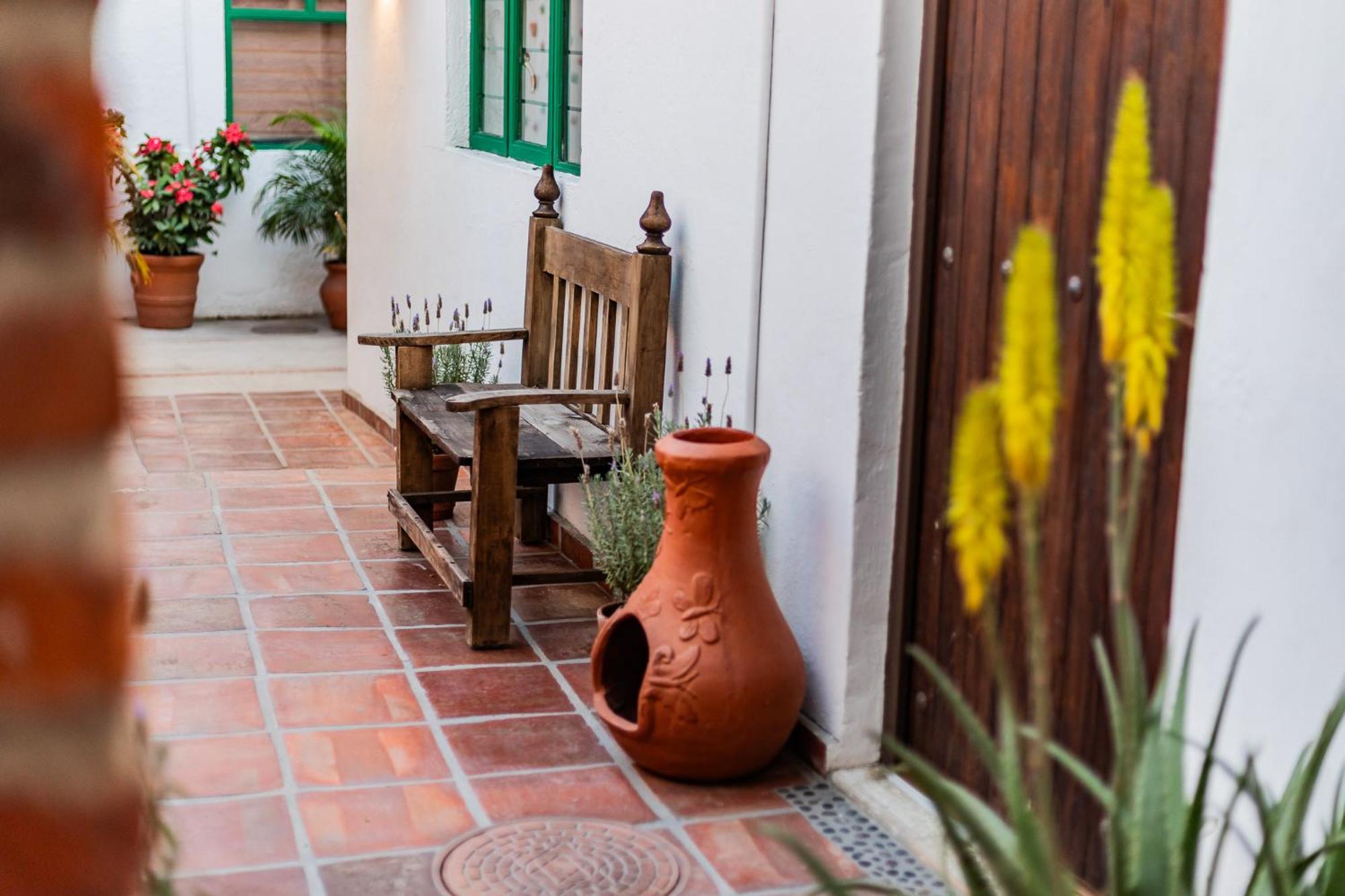 Casa De Hospedaje -La Abadia De San Pedro Guadalajara Luaran gambar